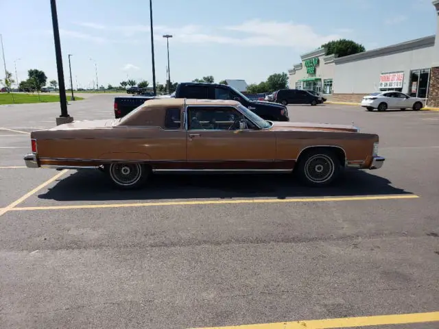 1977 Lincoln Continental