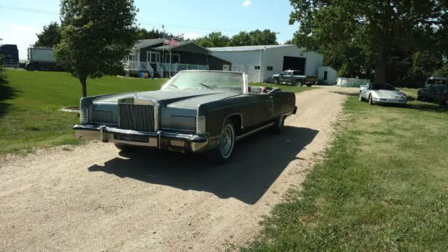 1977 Lincoln Continental