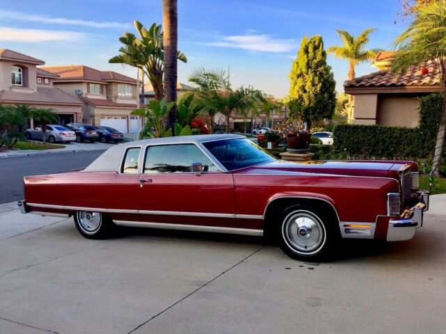 1977 Lincoln Continental Coupe