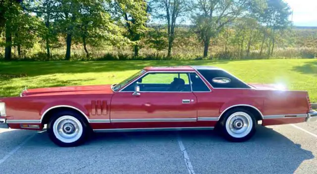 1977 Lincoln Continental