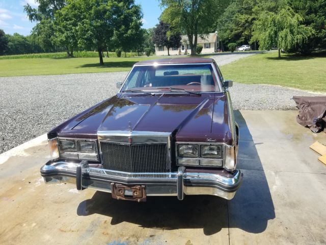 1977 Lincoln Lincoln Versailles loaded