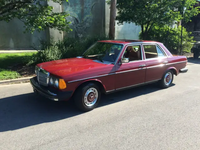 1977 Mercedes-Benz 300-Series 300D