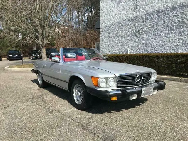 1977 Mercedes-Benz SL-Class 450 SL Convertible