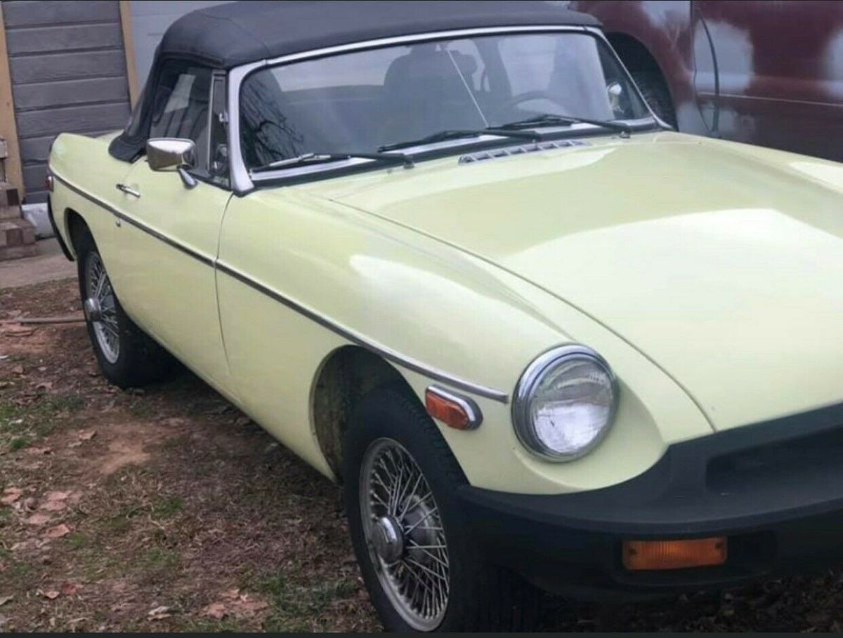 1977 MG MGB base