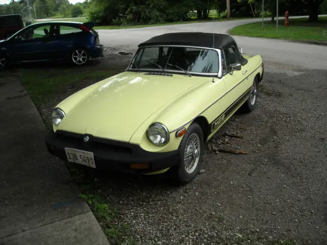 1977 MG MGB Chrome