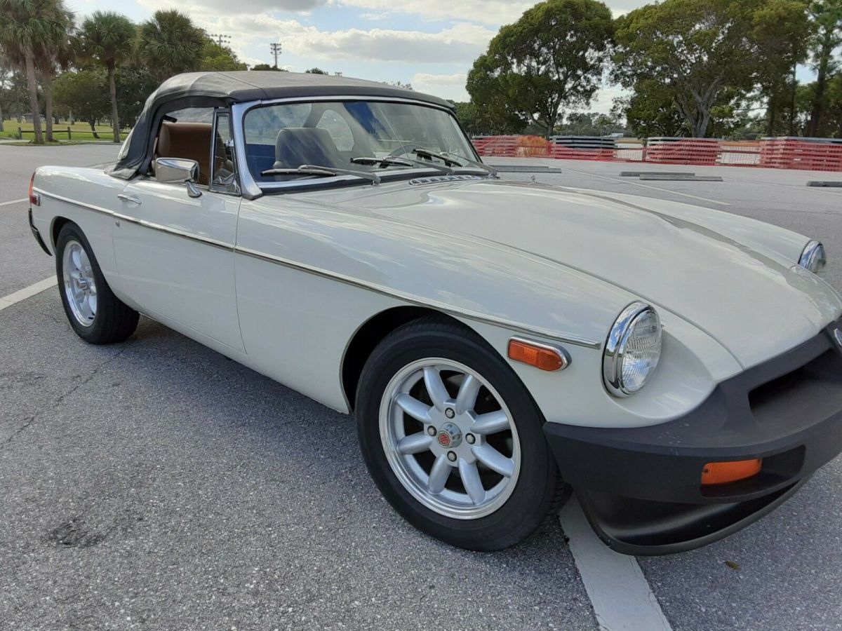 1977 MG MGB