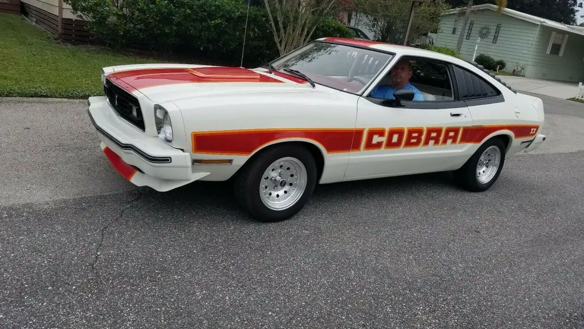 1977 Ford Mustang cobra ll