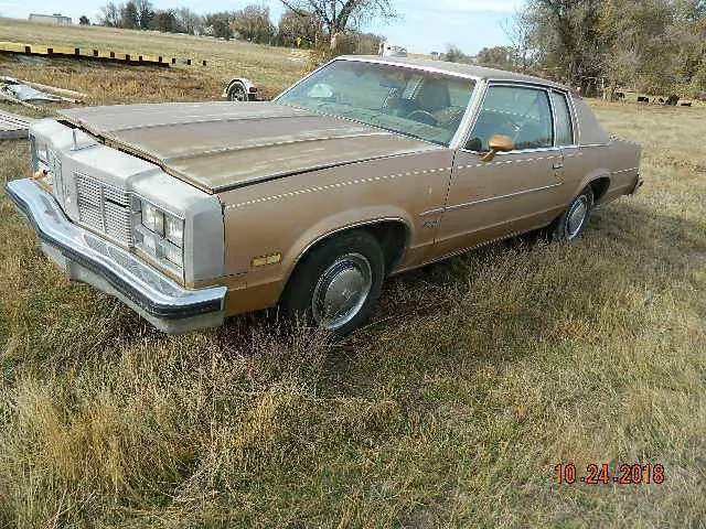 1977 Oldsmobile Eighty-Eight delta