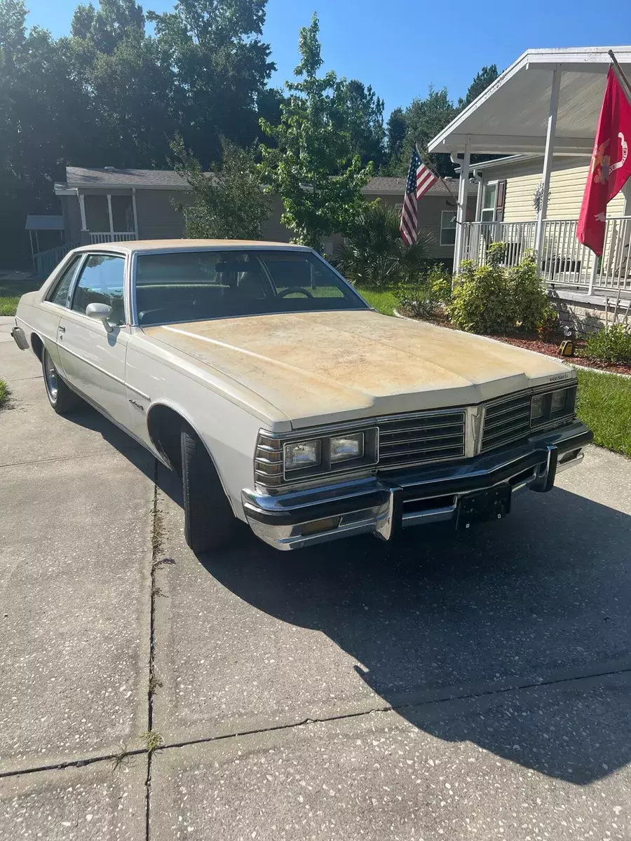 1977 Pontiac Catalina White for sale