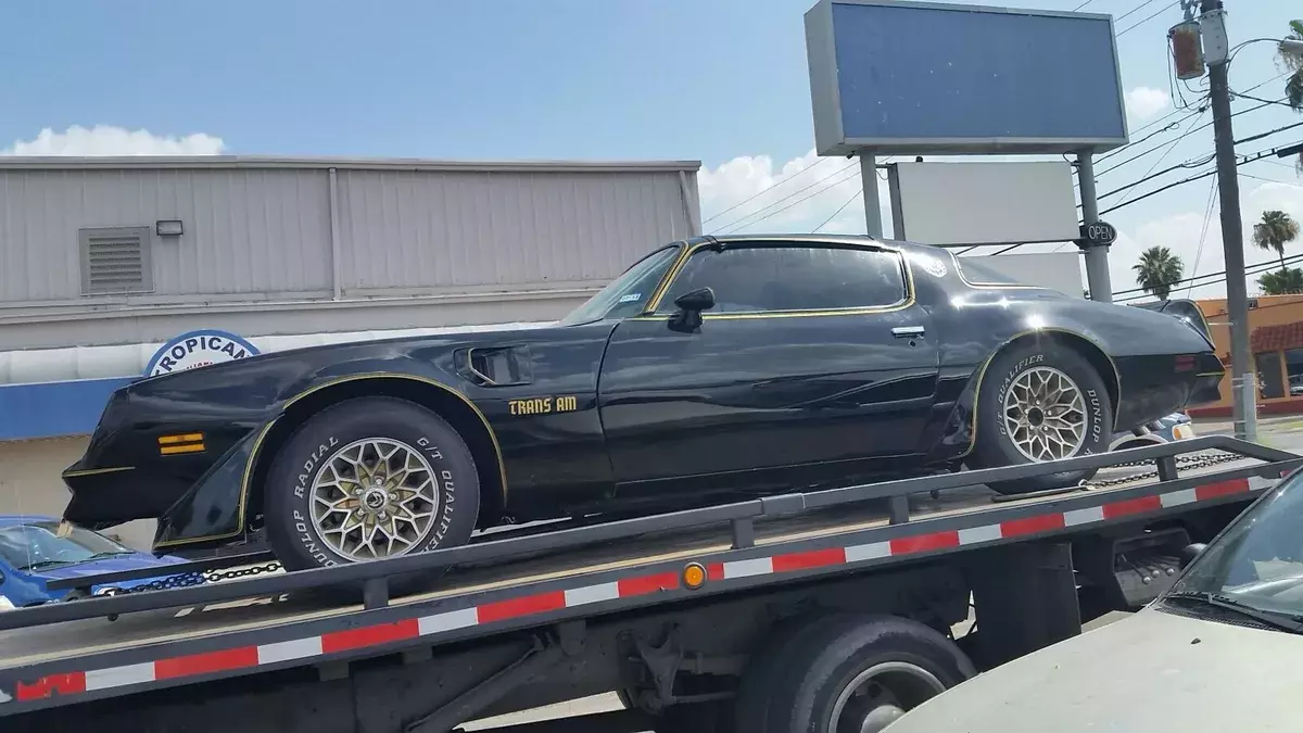 1977 Pontiac Firebird