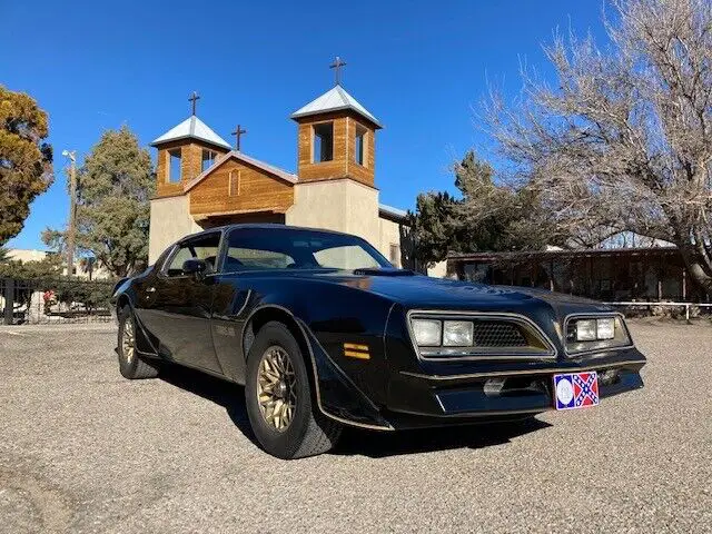 1977 Pontiac Trans Am Y82