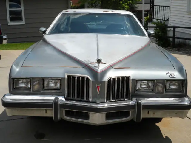 1977 Pontiac Grand Prix