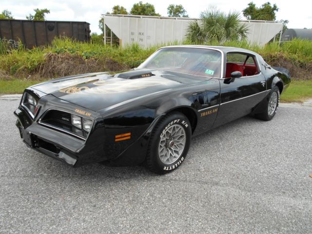 1977 Pontiac Trans Am Black