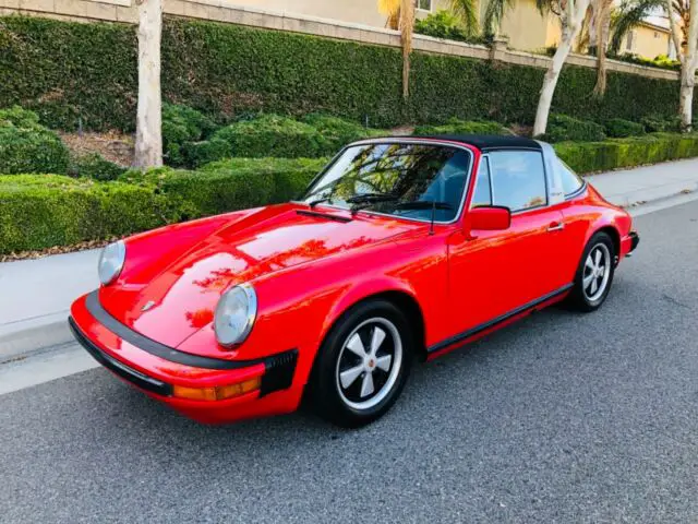 1977 Porsche 911 targa