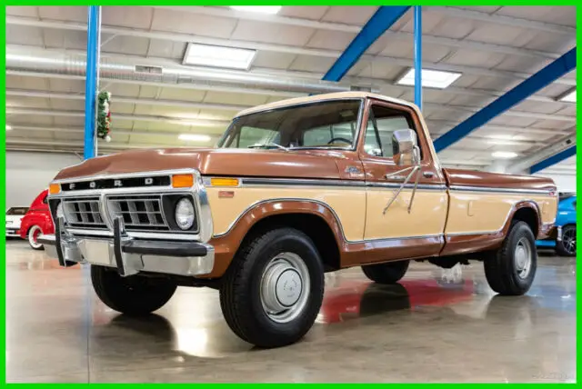 1977 Ford F-350 Ranger XLT / Camper Special