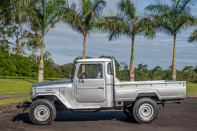 1977 Toyota Land Cruiser *Super Rare Diesel* HJ45 FJ45 FJ40