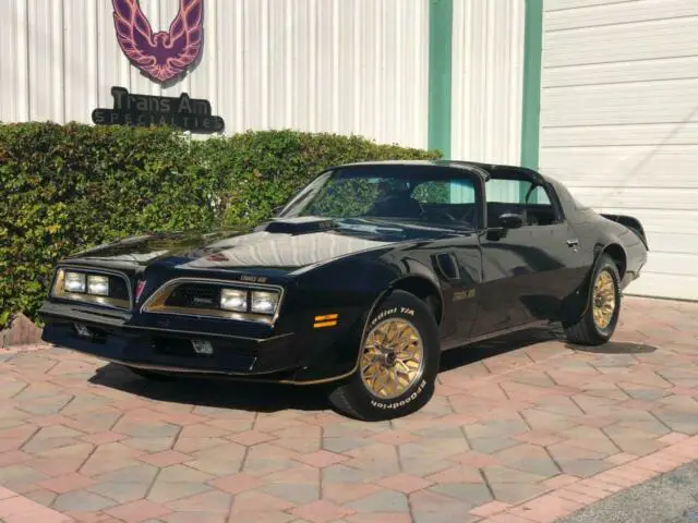 1977 Pontiac Trans Am t tops