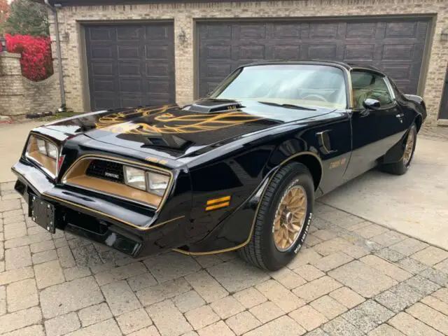 1977 Pontiac Trans Am Y82