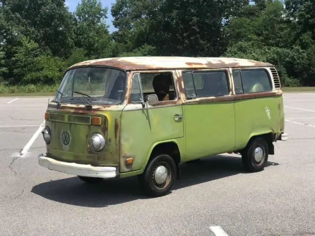 1977 Volkswagen Bus/Vanagon