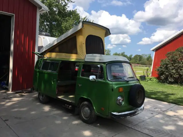 1977 Volkswagen Bus/Vanagon