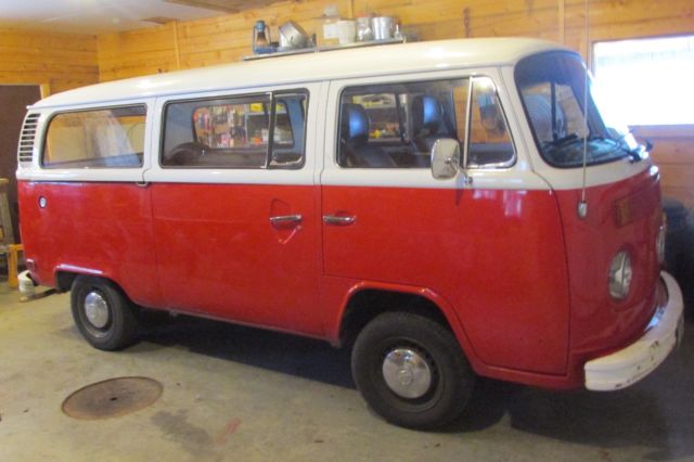 1977 Volkswagen Bus/Vanagon