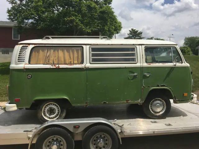 1977 Volkswagen Bus/Vanagon