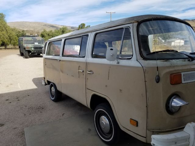 1977 Volkswagen Bus/Vanagon