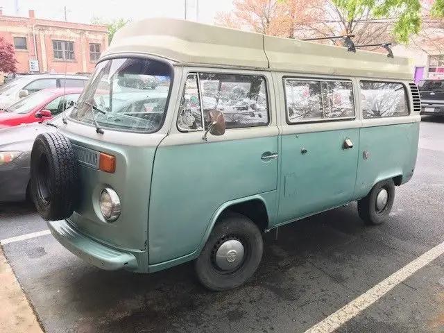 1977 Volkswagen Bus/Vanagon