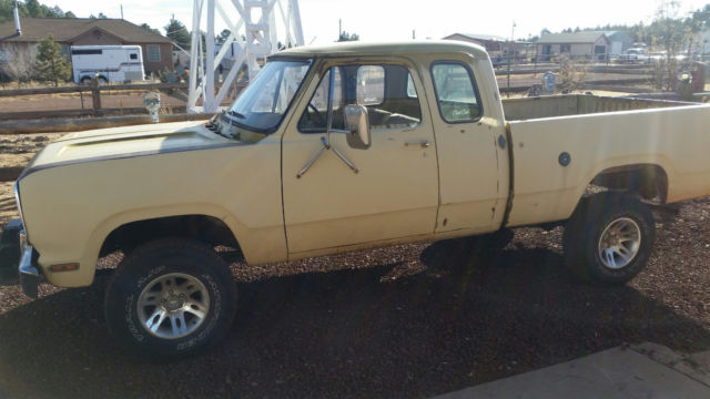 1977 Dodge Power Wagon