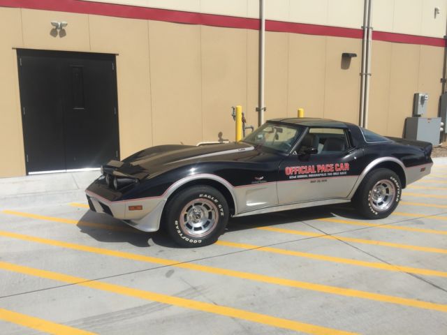 1978 Chevrolet Corvette 25th anniversary Pace Car factory decals