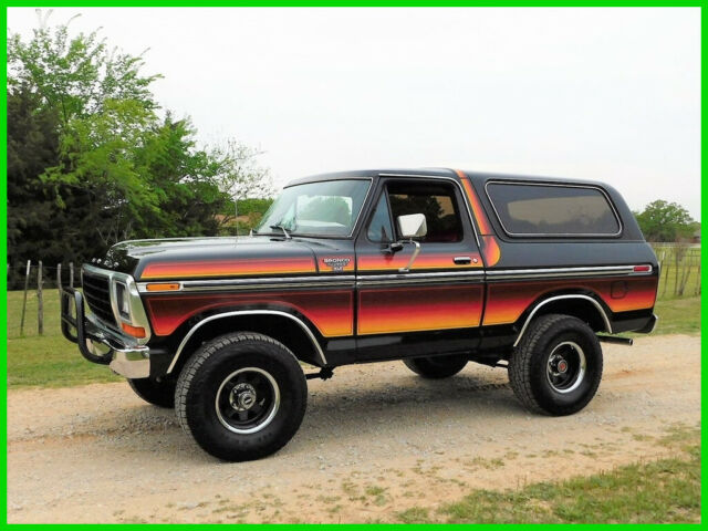 1978 Ford Bronco 1978 Ford Bronco XLT Free Wheeling Edition, 4WD SUV Convertible