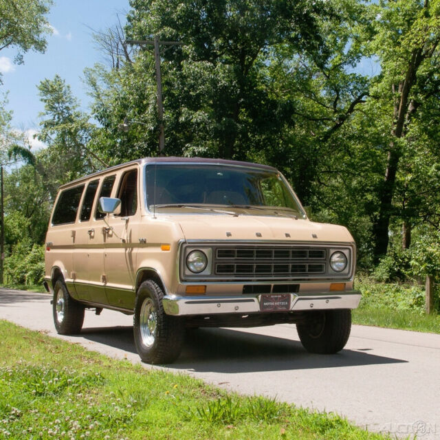 1978 Ford Econoline 250 Van