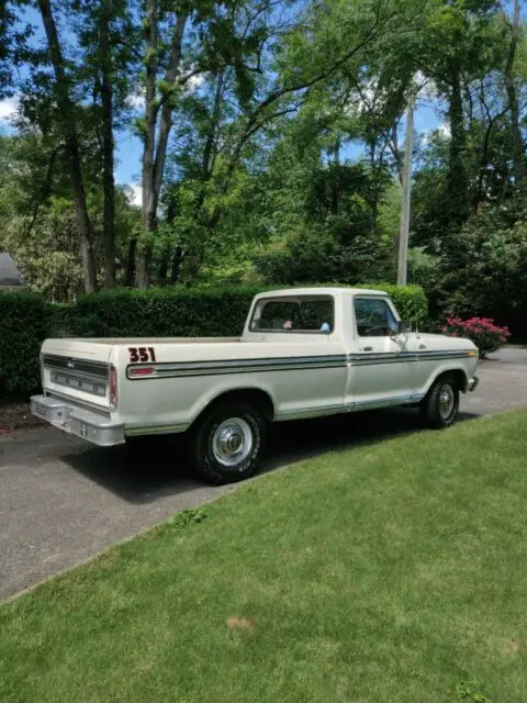 1978 Ford F-250 Custom Trim Package