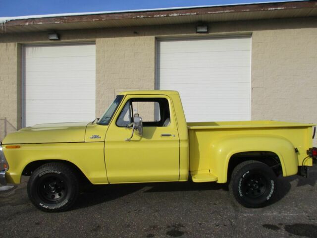 1978 Ford F-100 CUSTOM STEPSIDE