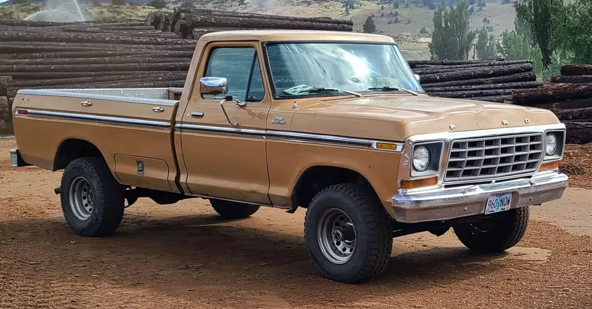 1978 Ford F150 camper