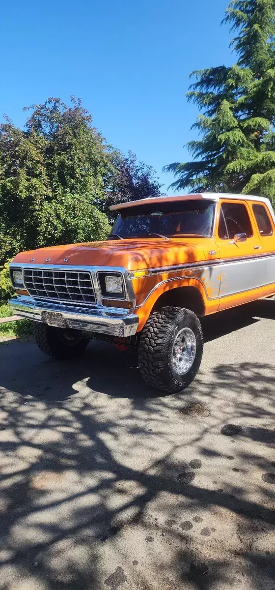 1978 Ford F250 black, chrome