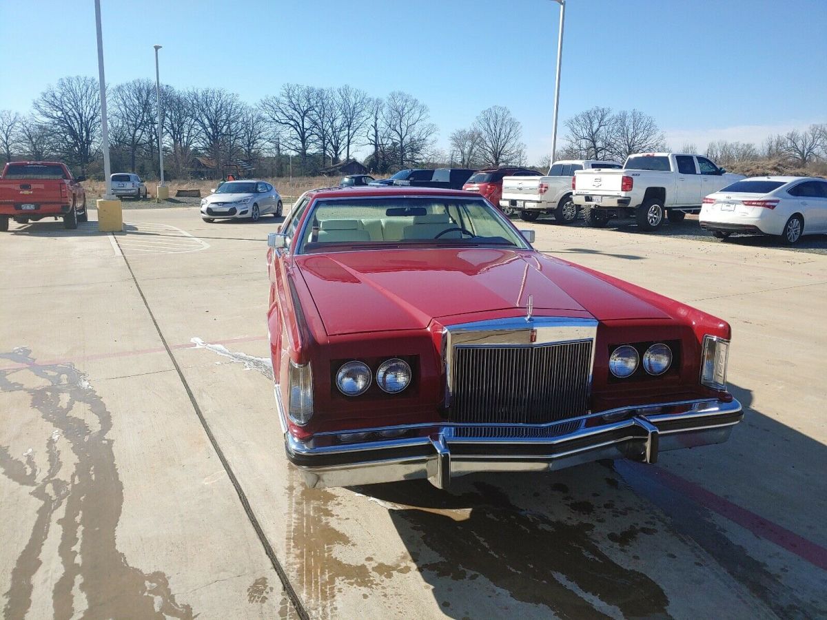 1978 Lincoln Continental Mk IV red