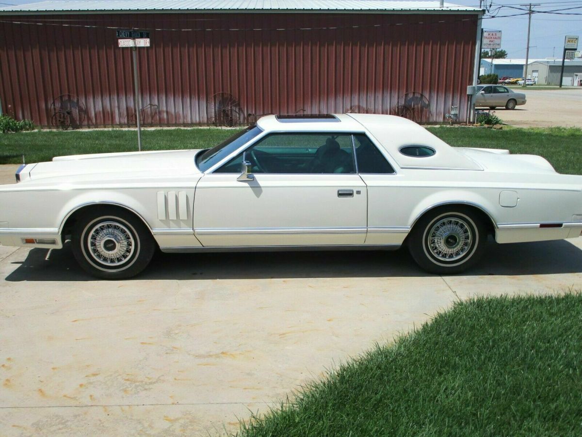 1978 Lincoln Mark Series Mark V 11K Mile car