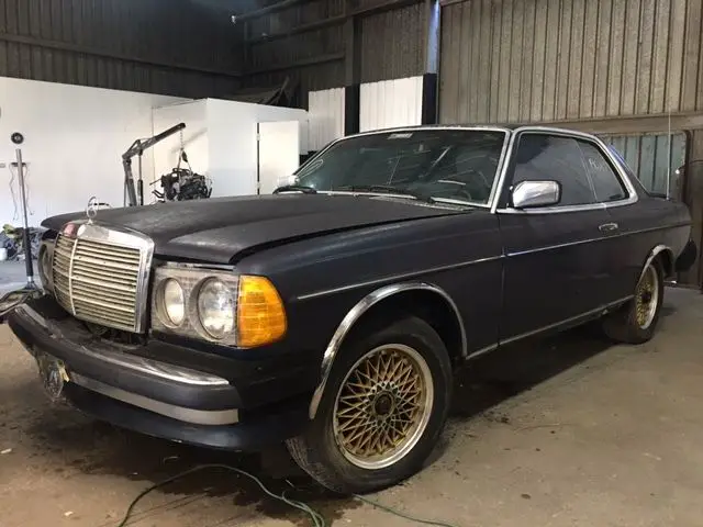 1978 Mercedes-Benz E-Class coupe