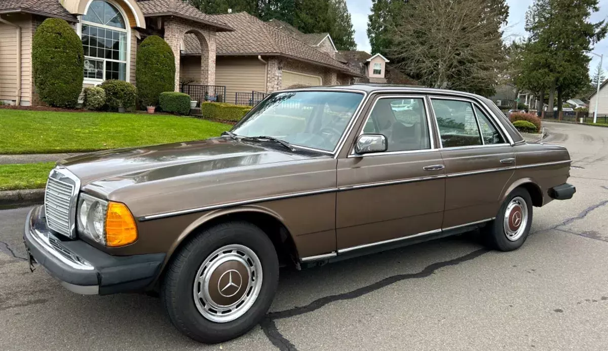 1978 Mercedes-Benz 240D