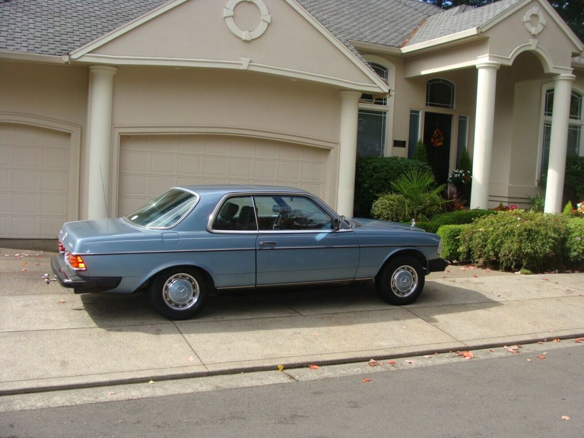 1978 Mercedes-Benz 300-Series