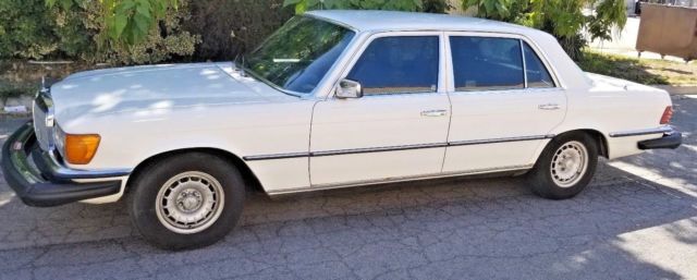 1978 Mercedes-Benz 400-Series