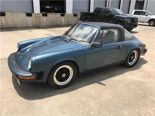 1978 Porsche 911 --