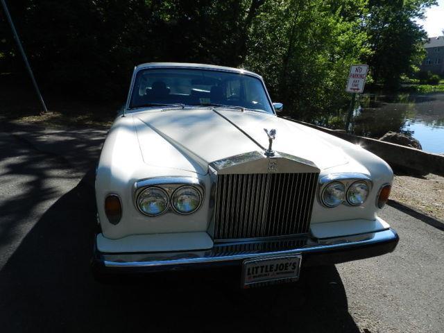 1978 Rolls-Royce Silver Shadow --
