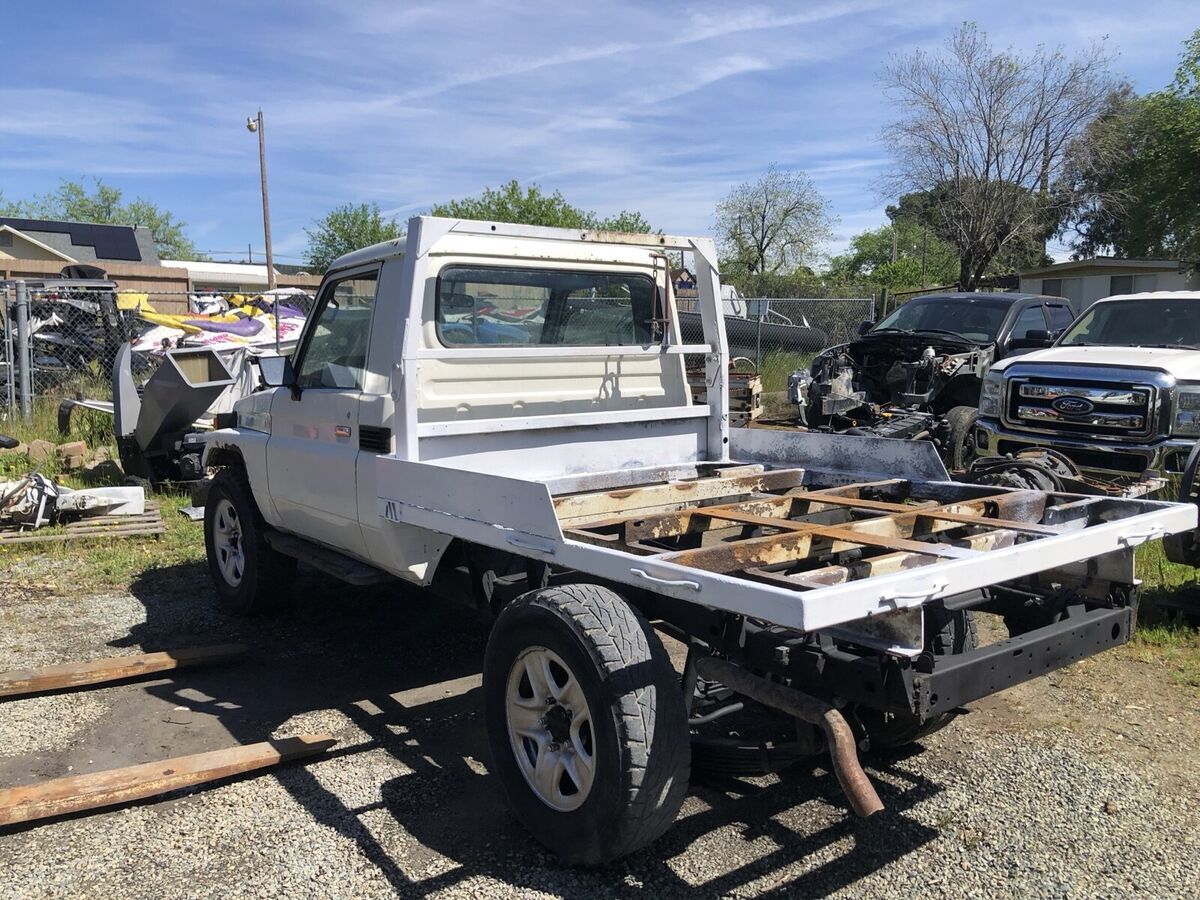 Toyota Land Cruiser Pickup White Hzj Landcruiser For Sale