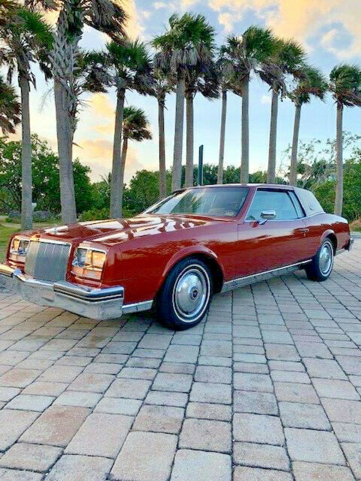 1979 Buick Riviera coupe