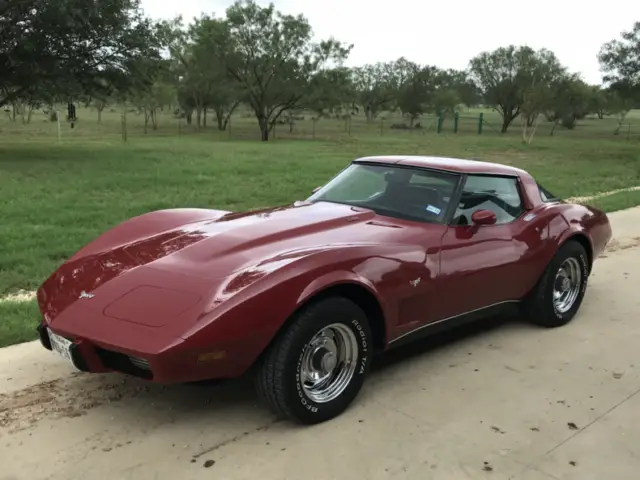 1979 Chevrolet Corvette L-82 auto T-top leather chrome rallye wheels ps pb