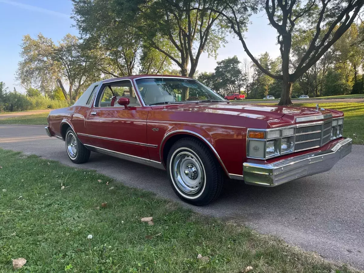 1979 Chrysler LeBaron Medallion