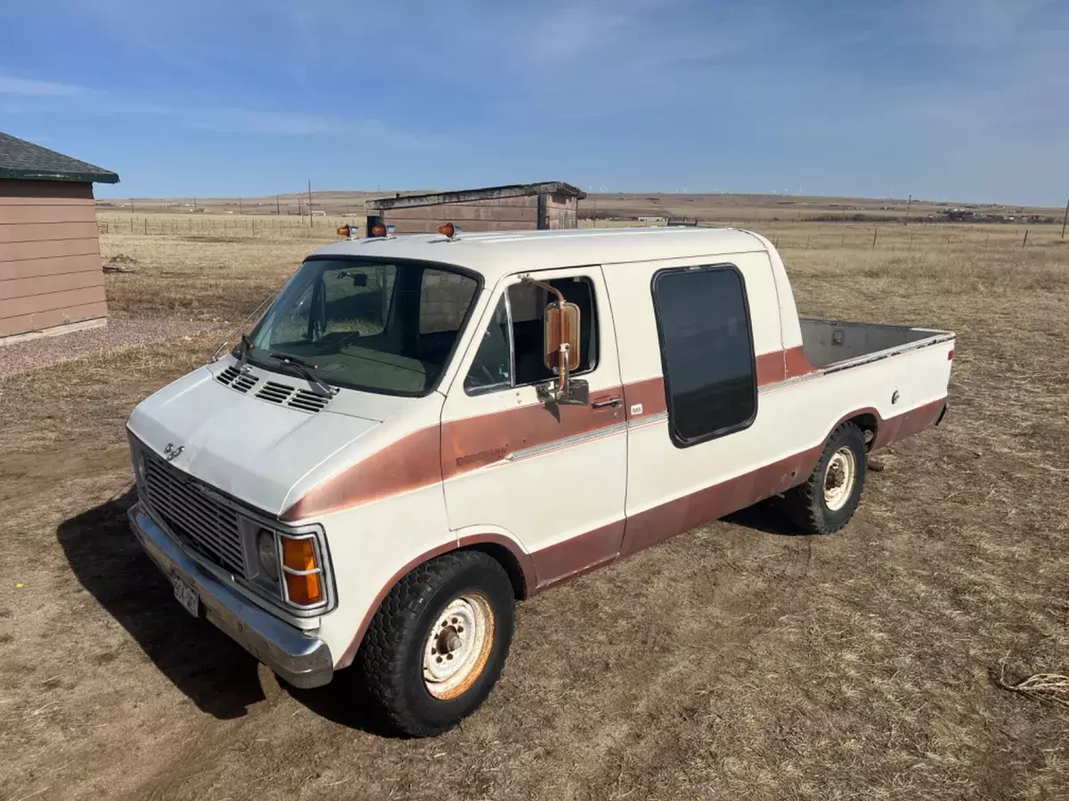 1979 Dodge B300