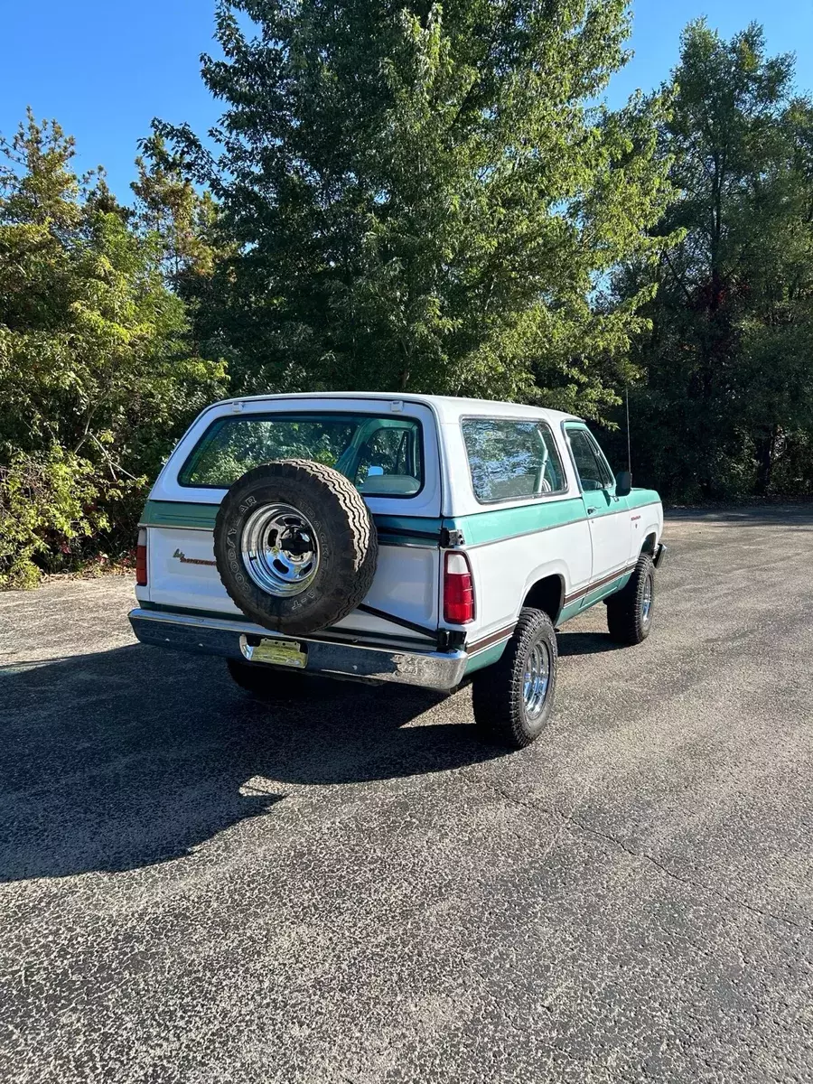 1979 Dodge Ramcharger SE